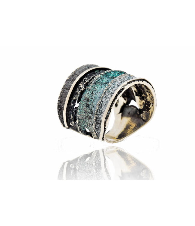 Arior Barcelona Big Sinera Ring