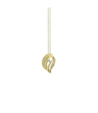 Velaa Star Collection Pendant, 18Kt  1 Dia ct. 0.08