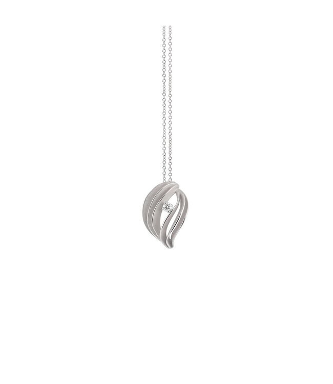 Velaa Star Collection Pendant, 18Kt  1 Dia ct. 0.08