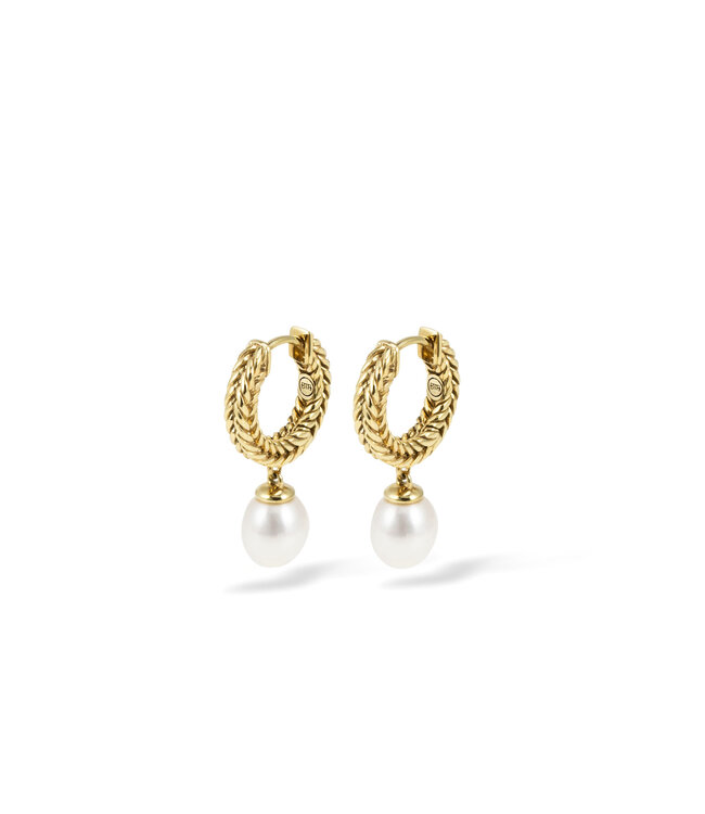 Barbara Hoops Pearl