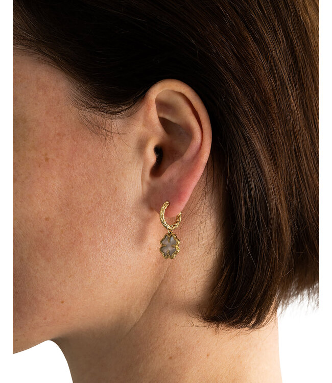 Buddha to Buddha Hoops Katja Clover Mother of Pearl Set Gold Vermeil