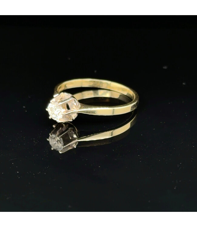 Geelgouden solitairring met briljant 0,35 ct maat 59