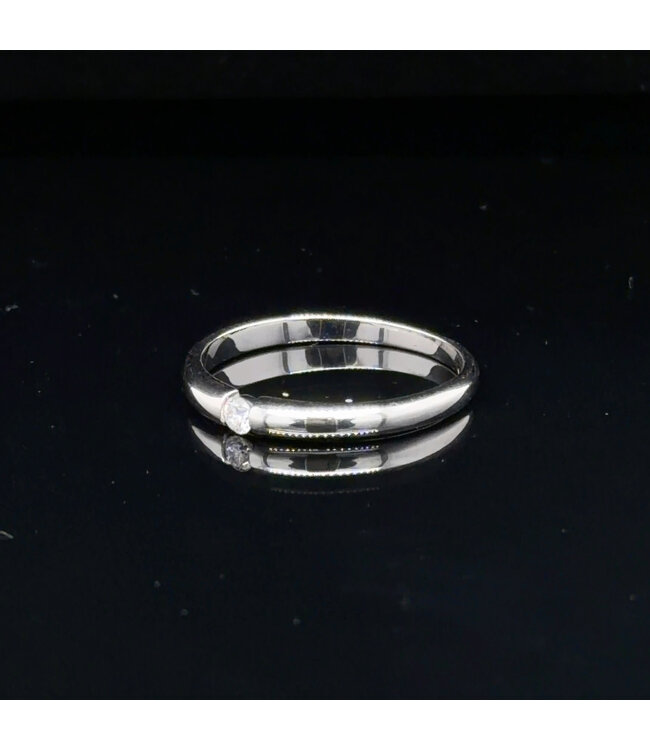 Witgouden ring met briljant maat 17,5