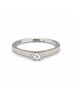 Occasions Witgouden solitairring met briljant en zijstenen maat 15,75