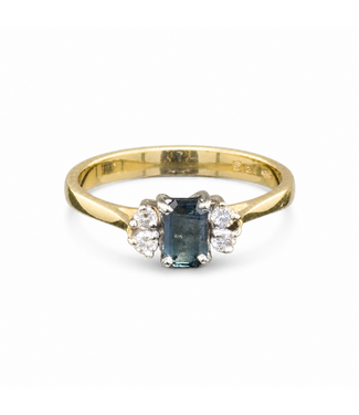 Geelgouden ring met blauwe saffier en briljant maat 18