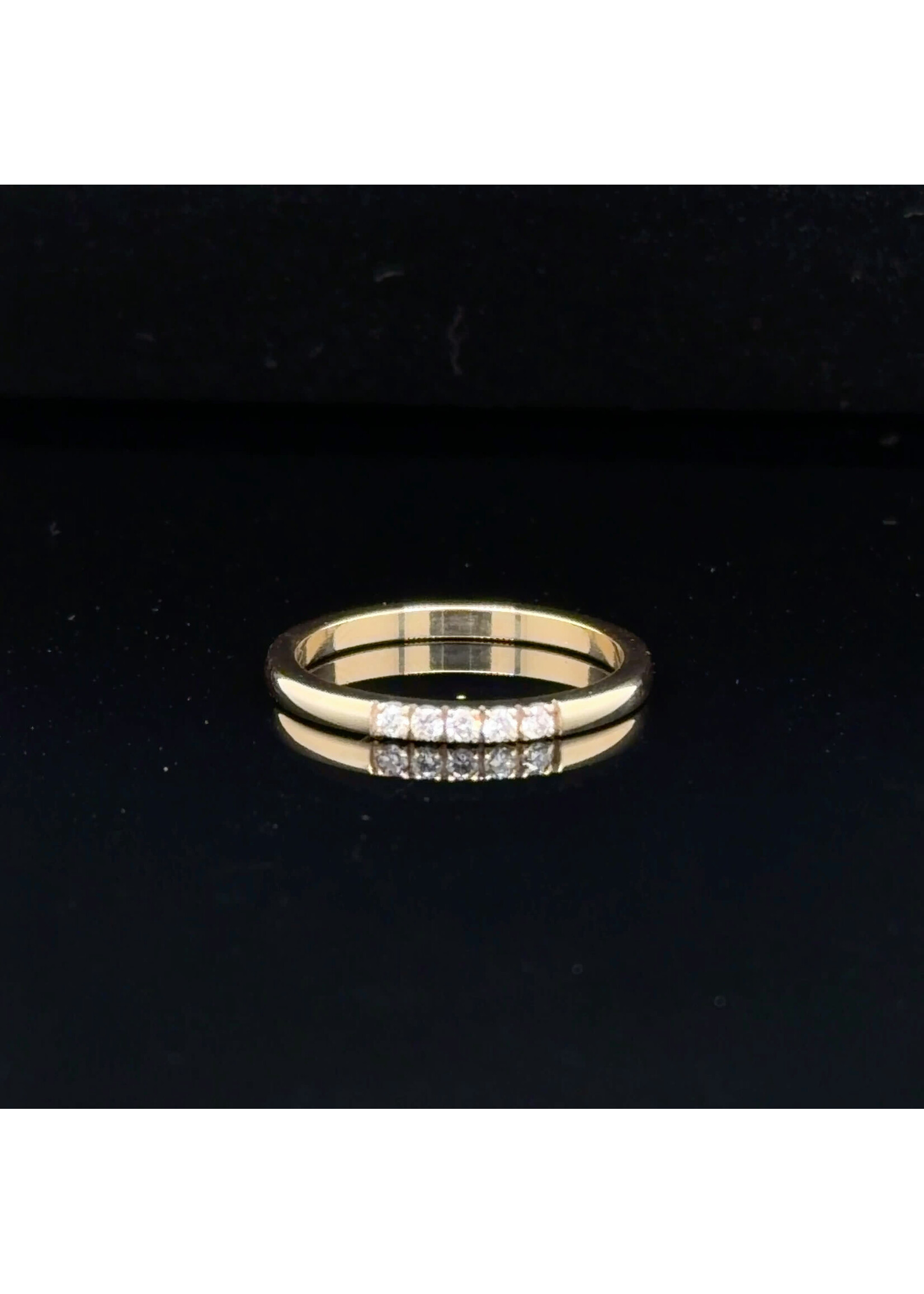 Occasions Yellow gold five-stone diamond ring size 55