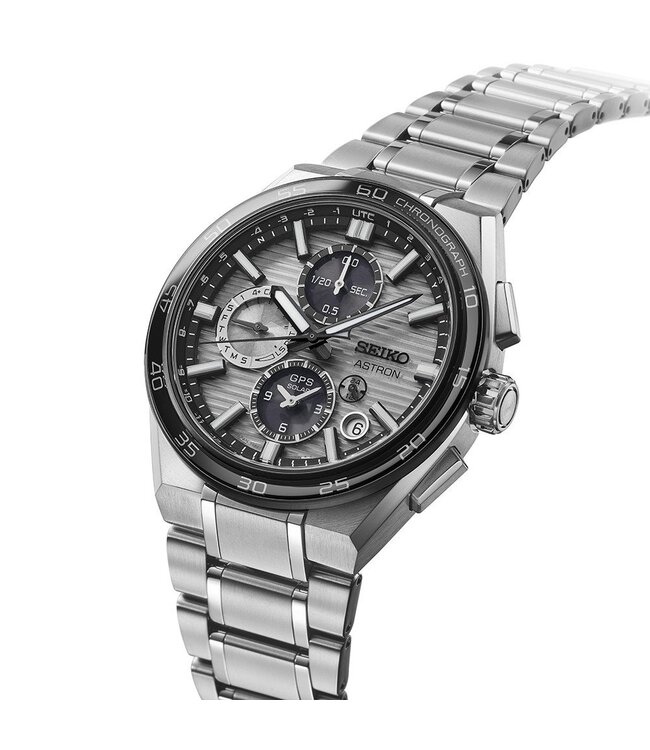 Seiko Astron SSH175J1 Horloge Heren Zilverkleurig 44,10mm