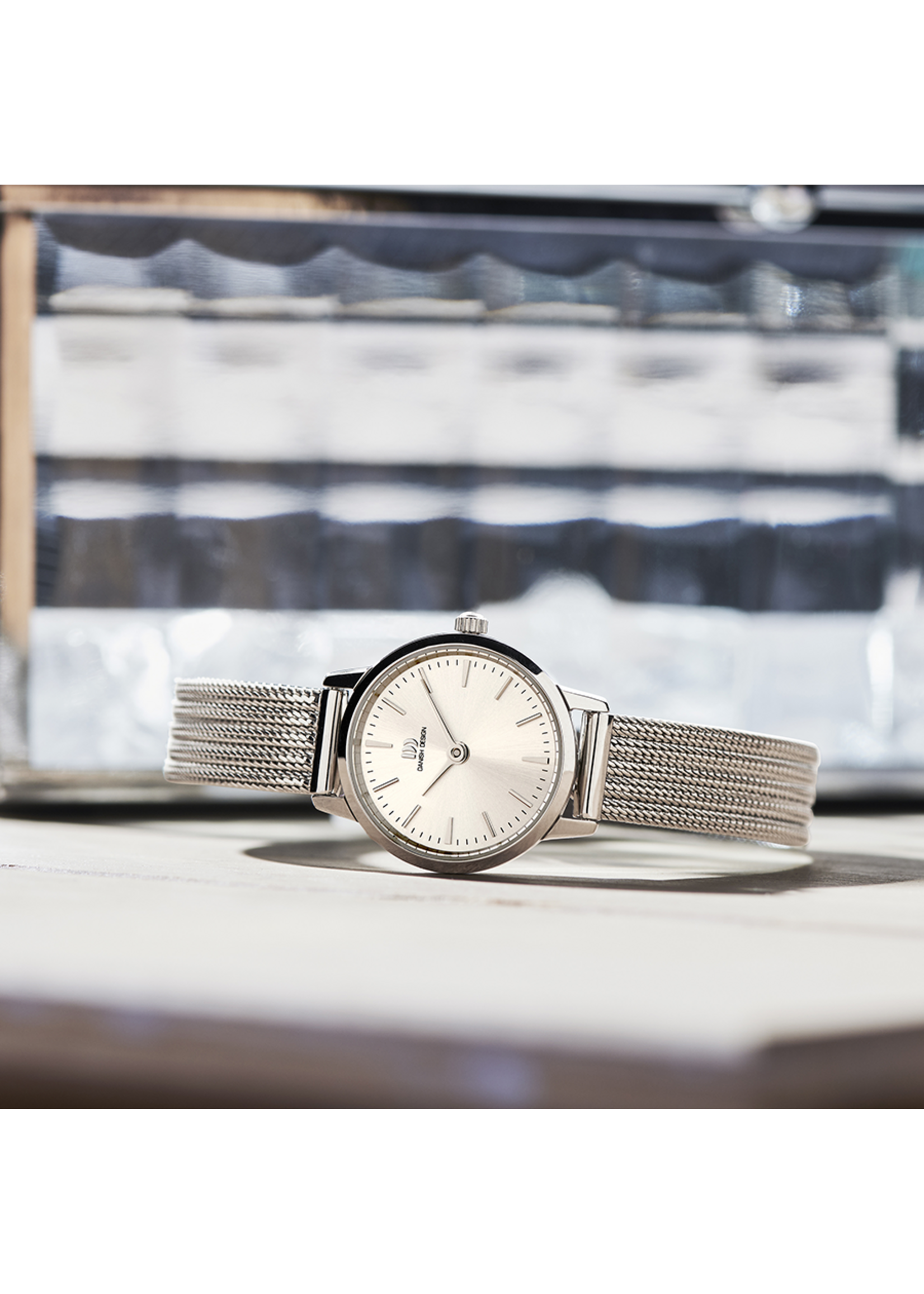 Danish Design Akilia IV62Q1268 women’s watch