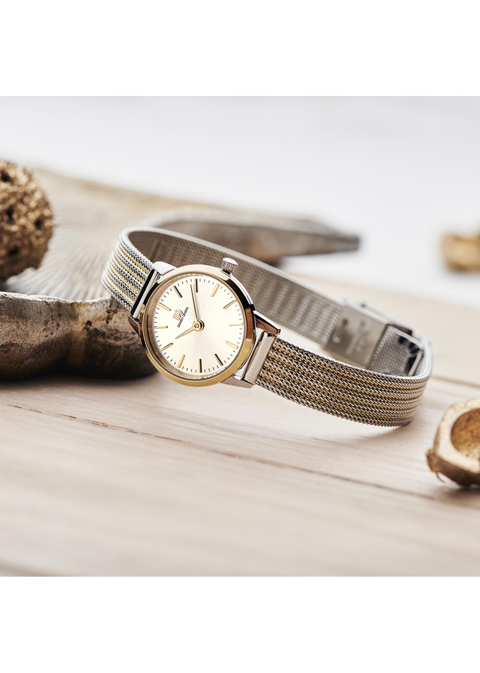 Danish Design Akilia IV65Q1268 women’s watch