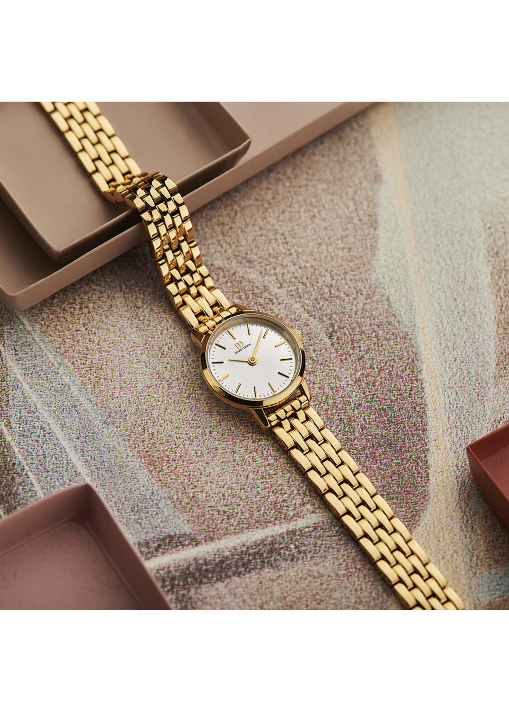 Danish Design Akilia IV91Q1268 women’s watch
