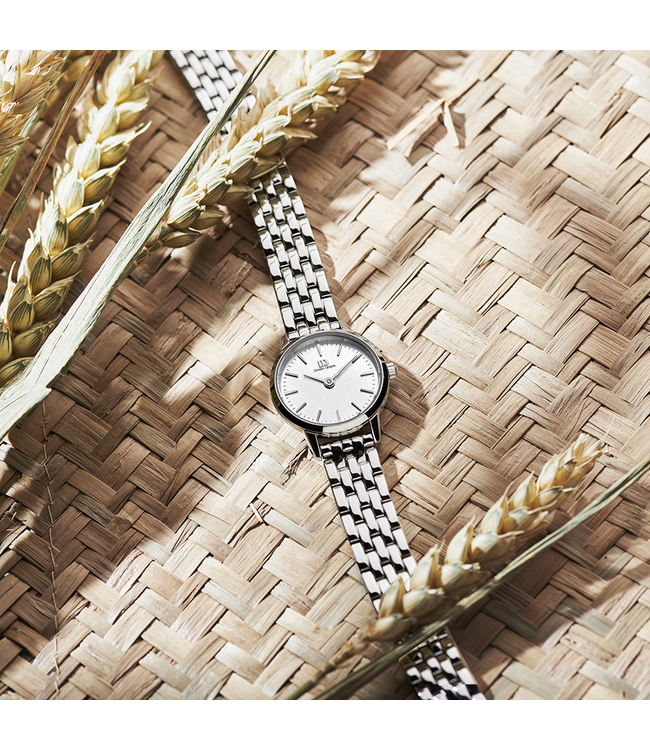 Akilia IV92Q1268 women’s watch