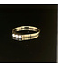 Geelgouden ring met 3 zirkonia's maat 18,5