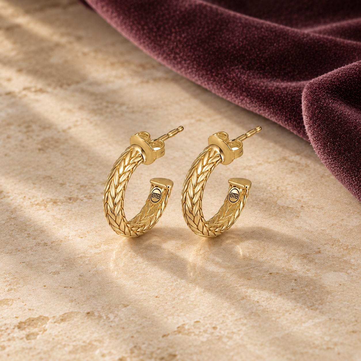 Shop Buddha to Buddha gold earrings at Juwelier De Vaal