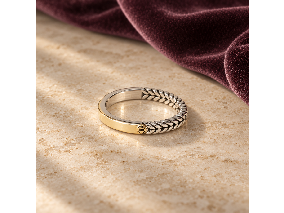 Bicolor Buddha to Buddha ringen