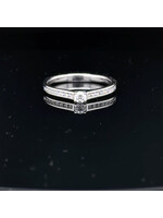 Occasions Witgouden ring met centrale diamant en rijzetting 14 karaat