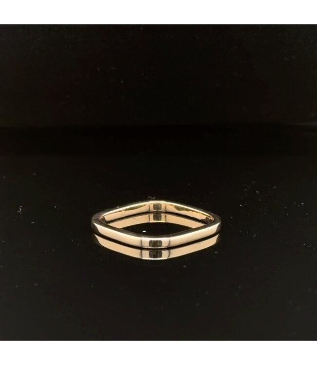 Square 14-karat yellow gold ring, size 16.25