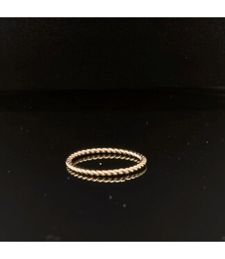 Twisted 14-karat yellow gold ring, size 16