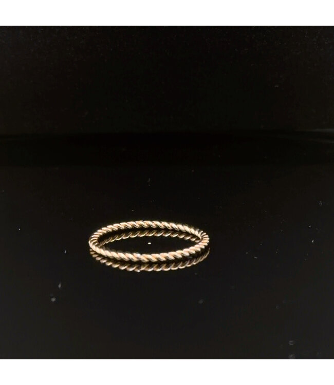 Gedrehter Gelbgoldring, 14 Karat, Groesse 16