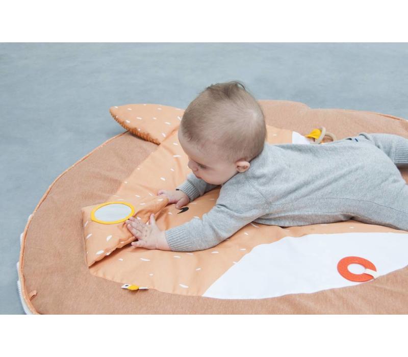 Activity play mat with arches Mr. Fox