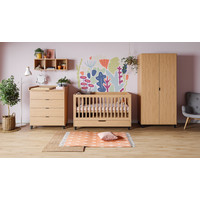 SIMPLE Changing table top oak