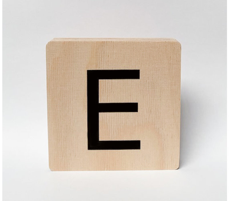 Houten letter