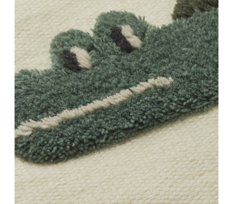 Gera crocodile wall rug