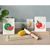 In A Flashcard miniset Fruity friends