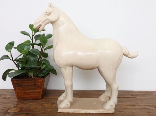 Yajutang Tang-Pferd Terrakotta cremeweiß