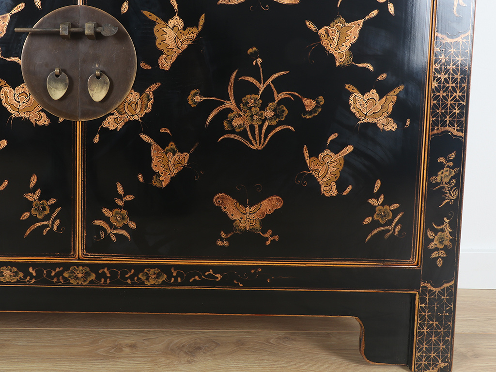 Chinese Dresser Sideboard 3 Drawers 2 Doors Painted Black