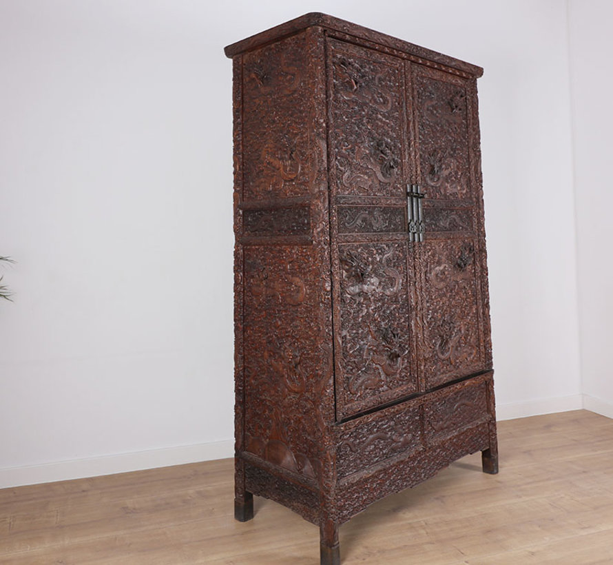 Antique wedding cabinet from China carving 2 doors dragon