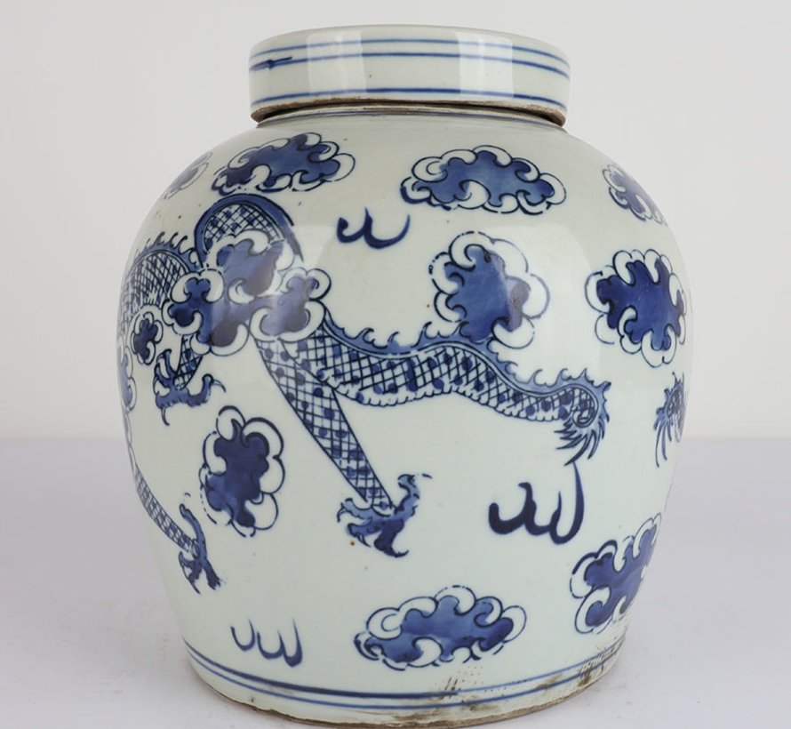 Chinese porcelain lidded vase 26 cm high Ø 24cm