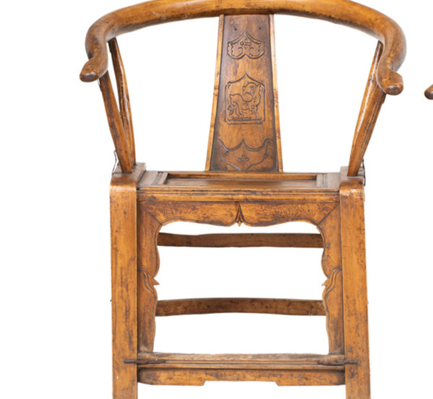 Antiker chinesischer Armlehnstuhl, Rückenlehne mit Schnitzereien