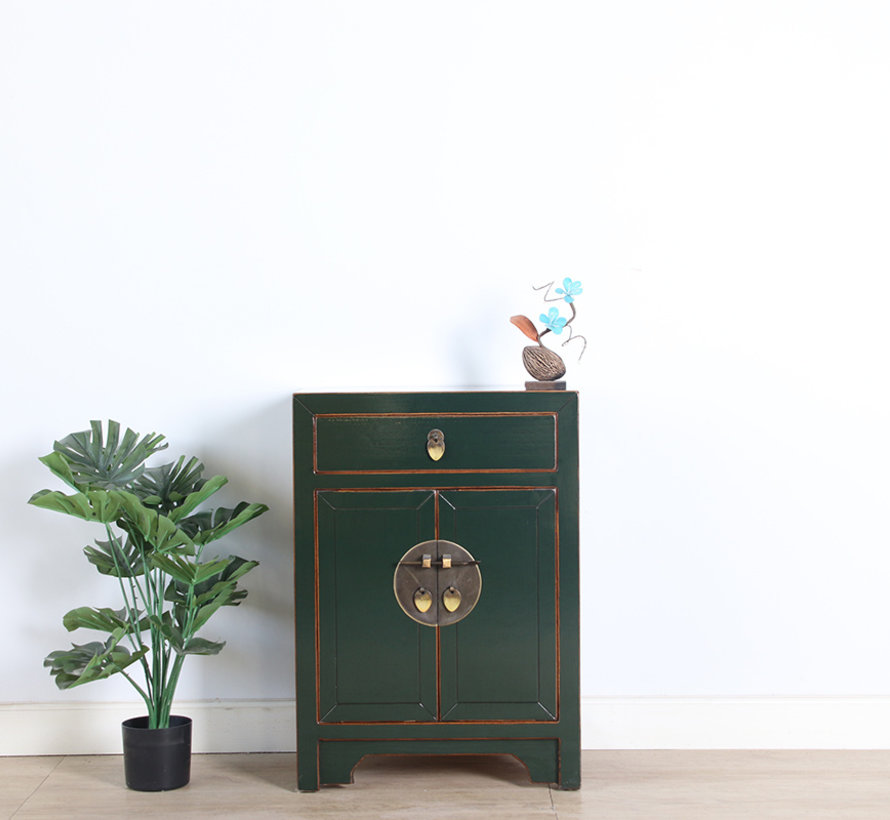 Chinese dresser  Oriental / Asian style fir green