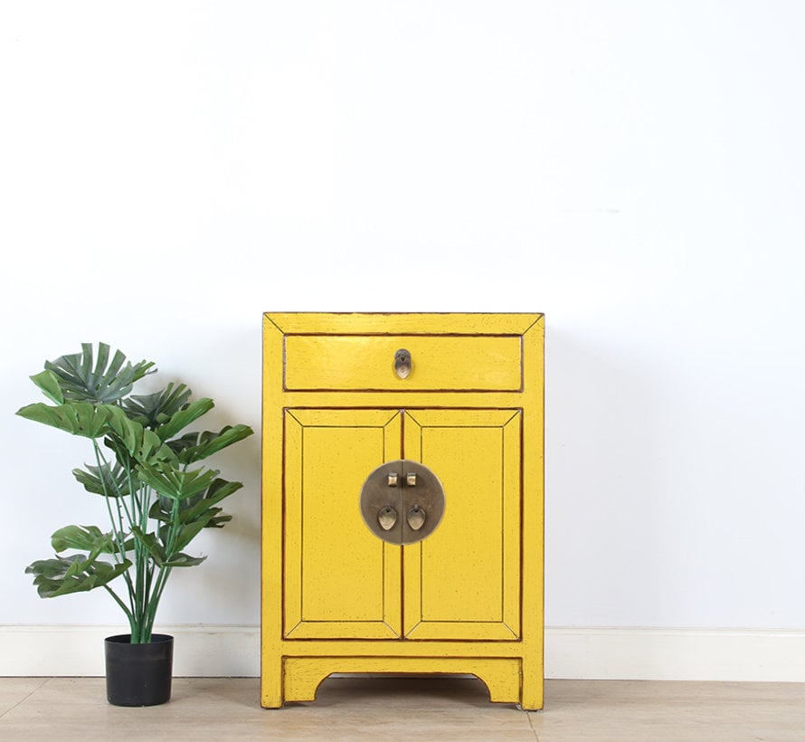 Chinese dresser  Oriental / Asian style yellow