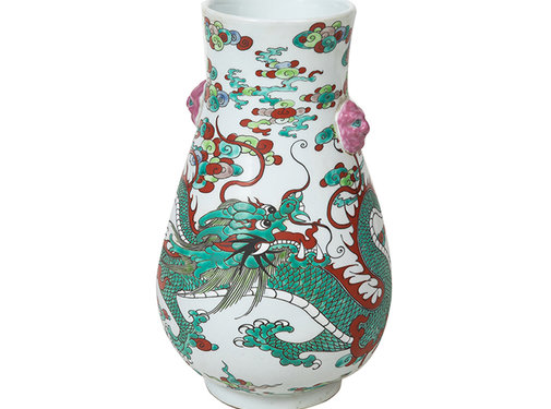 Yajutang Chinese porcelain lidded vase