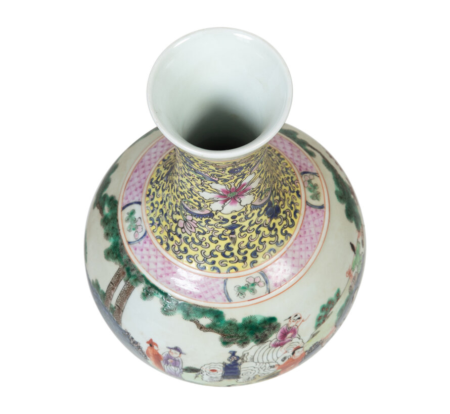 Chinese porcelain vase23cm high Ø40cm