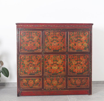 Yajutang Tibetan chest of drawers  floral motif