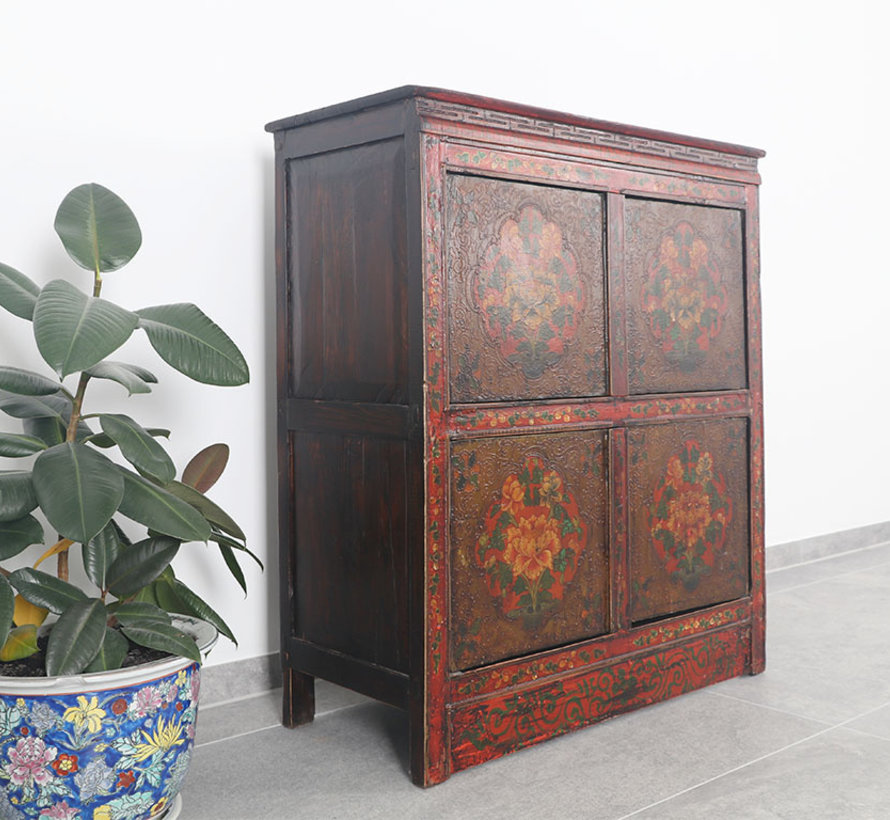 Tibetan chest of drawers   beautiful hand-painted floral motif