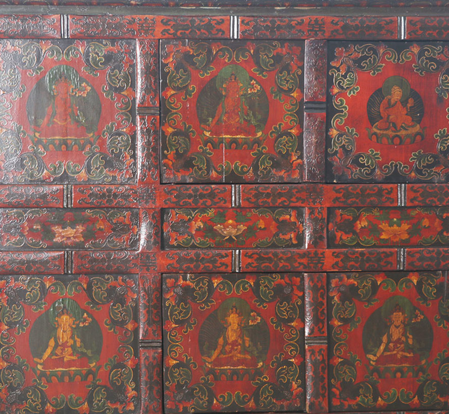 Tibetan chest of drawers with  beautiful hand-painted figure