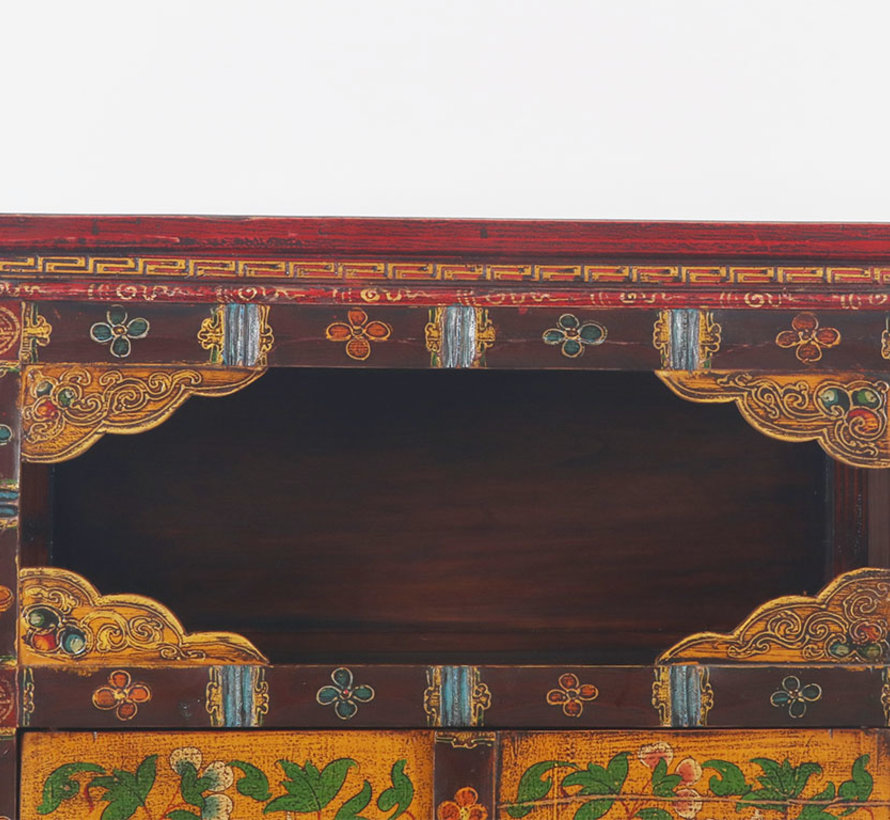 Tibetan chest of drawers with  beautiful hand-painted figure