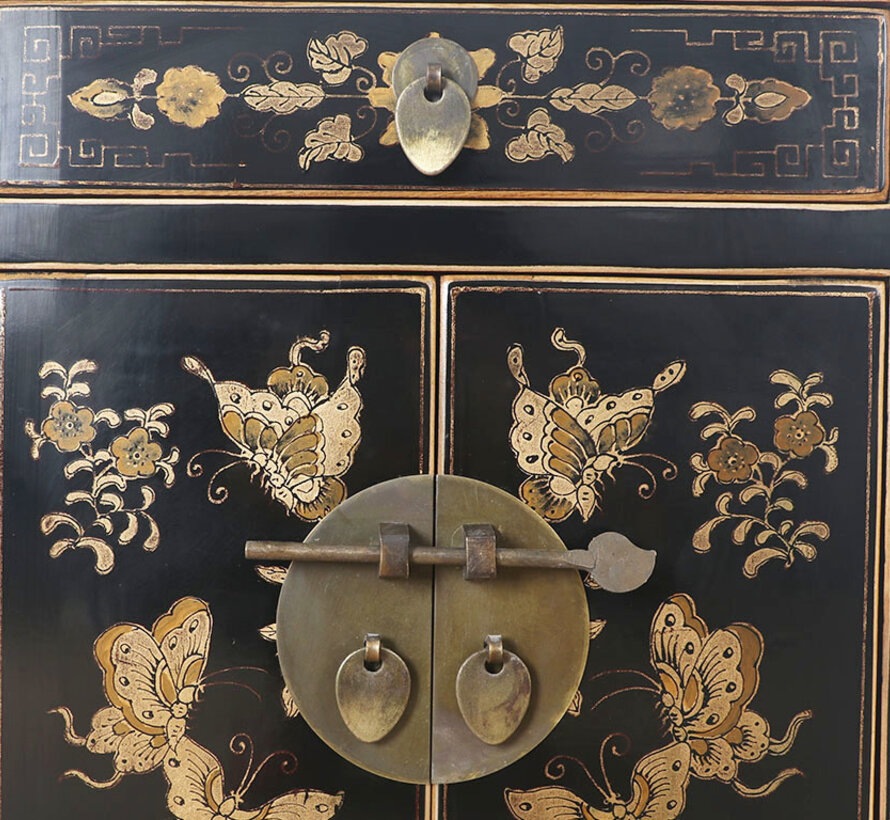 Chinese chest of drawers with hand-painted