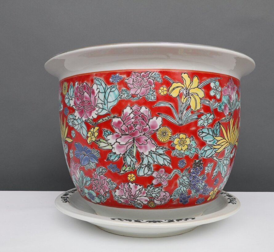 Porcelain flowerpot red colorful flowers Maximum outer edge Ø 17cm
