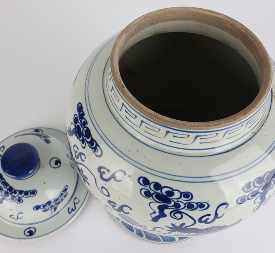 Chinese porcelain lidded vase 35 cm high Ø 22cm dragon