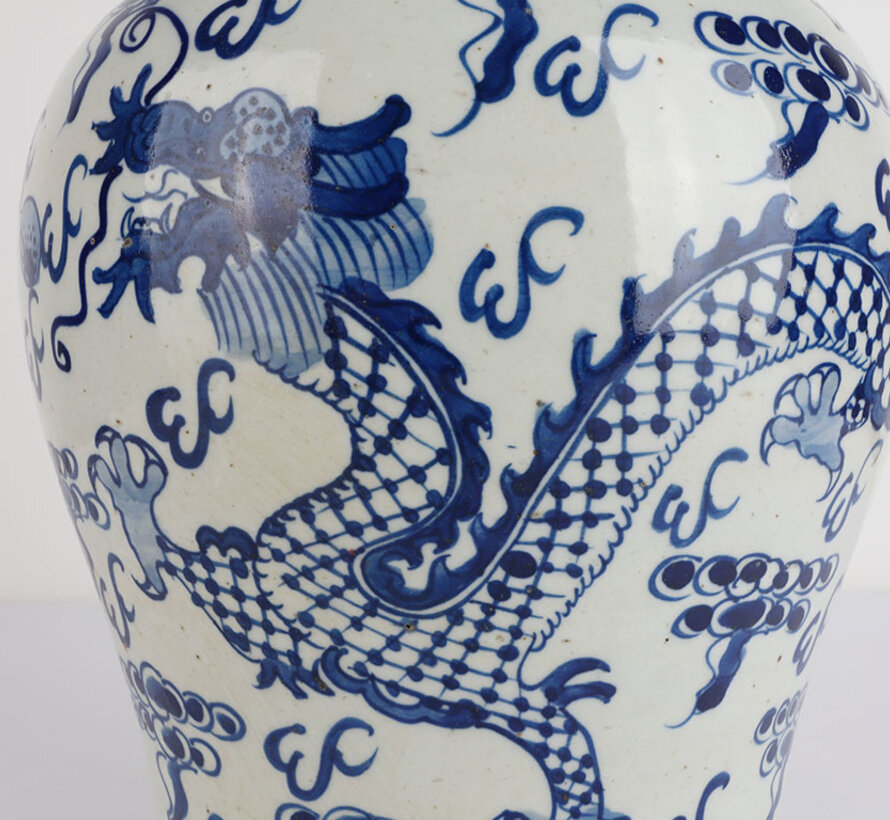 Chinese porcelain lidded vase 35 cm high Ø 22cm dragon