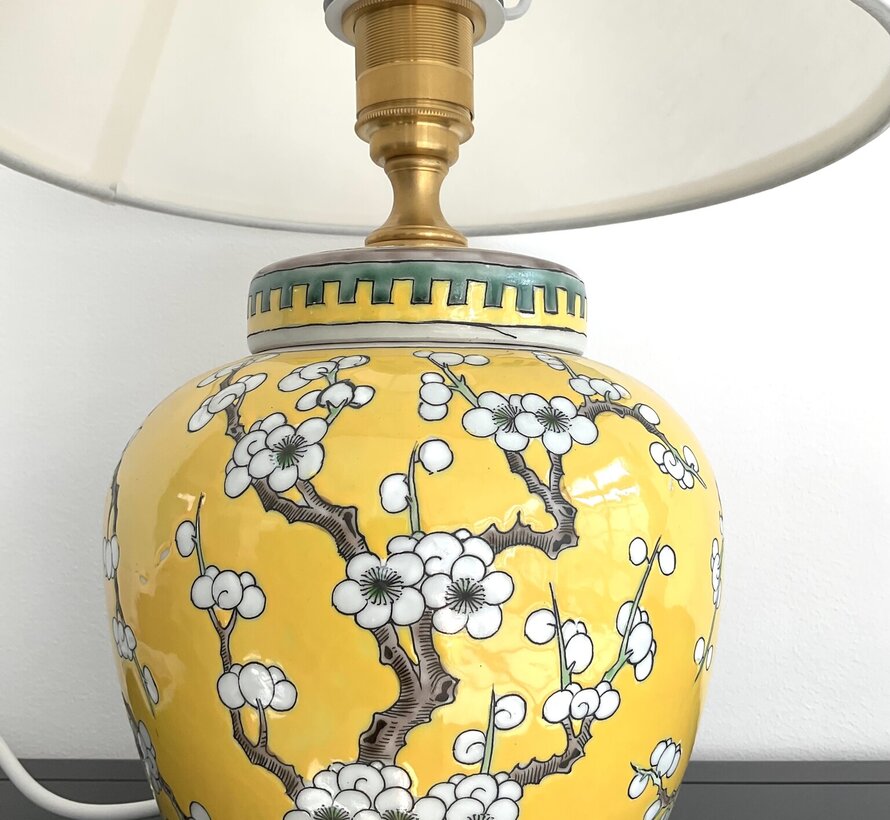 Chinesische Vasenleuchte mit Pflaumenblüte Vase gelb