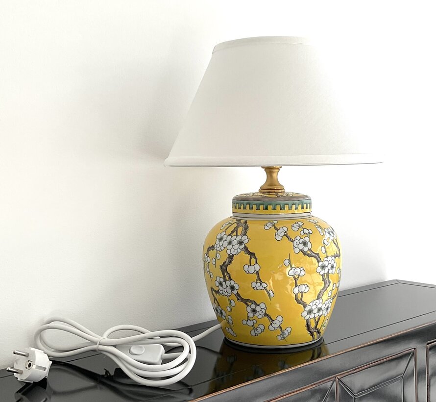 Chinese Vase Lamp with plum blossom yellow