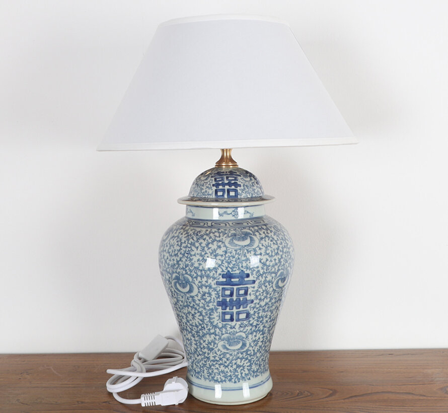 Porcelain vase lamp with double happiness