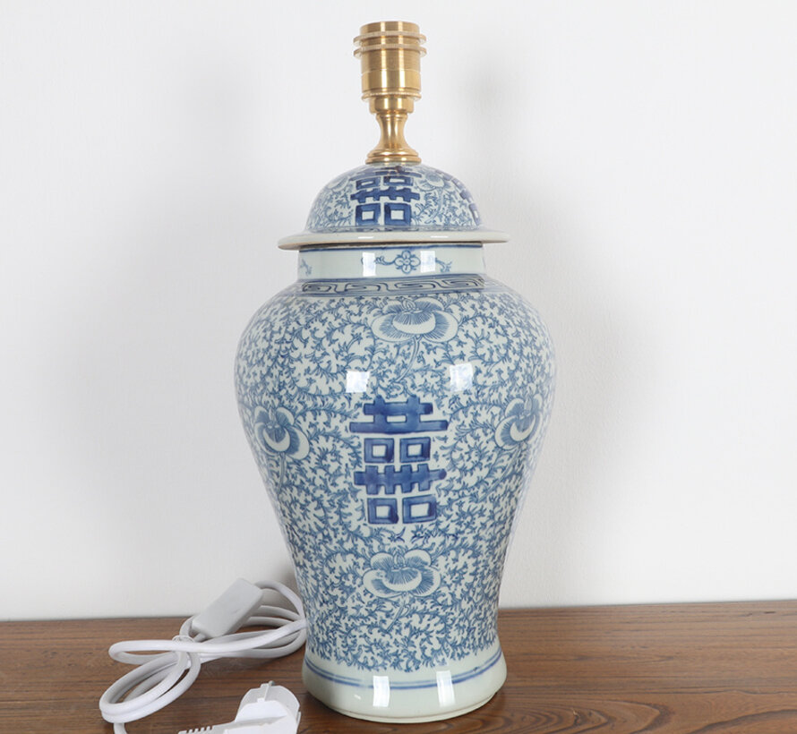 Porcelain vase lamp with double happiness