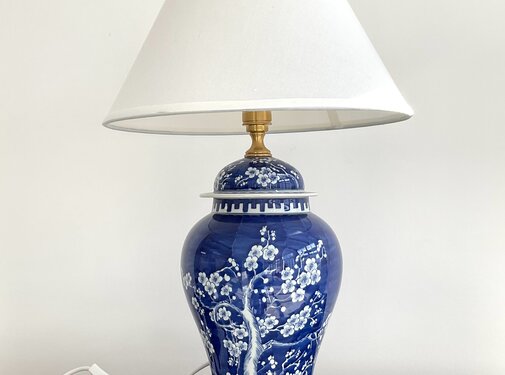 Yajutang Vase Lamp plum blossom blue