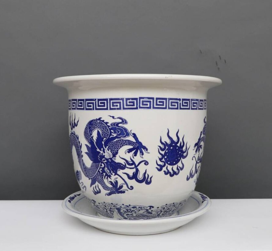 Porcelain flowerpot with dragon motif Maximum outer edge Ø28